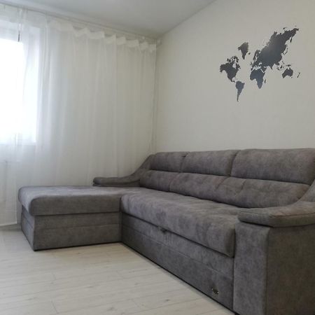 Greyapart Apartment Брест Екстериор снимка